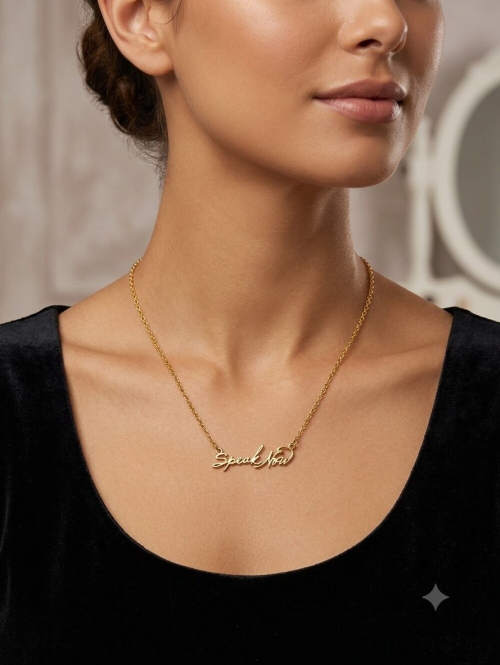TAYLOR  SWIFT ‎ SPEAK NOW GOLD TONED NECKLACE